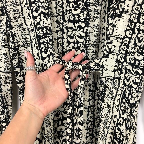 Zoompy vintage black & white peasant dress. Size L - Picture 6 of 8